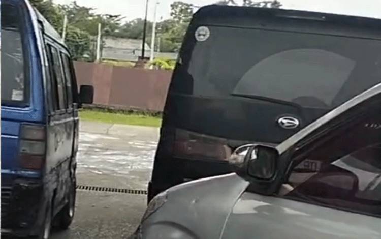 Polres Kapuas Klarifikasi Dugaan Penyerobotan Antrean BBM di SPBU Jalan Pemuda, sebut Murni Salah Paham
