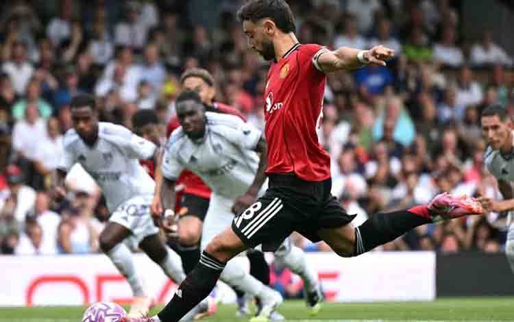 Bruno Fernandes Cedera, Amorim Tegaskan MU Tak Panik di Bursa Transfer