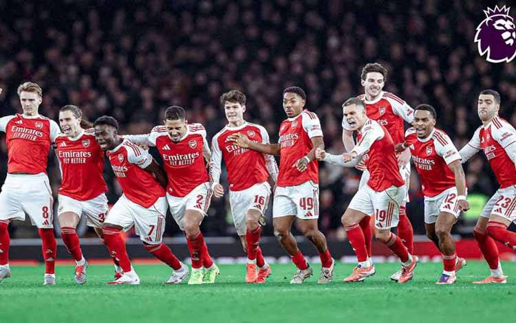 Arsenal ke Semifinal Usai Singkirkan Crystal Palace Lewat Adu Penalti