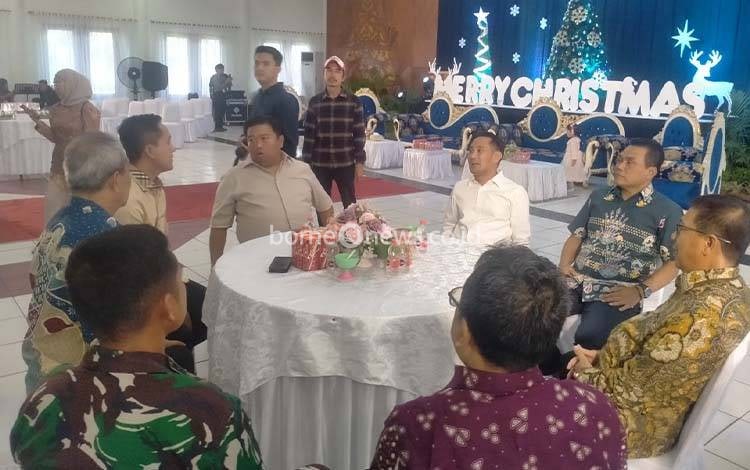 Wali Kota Palangka Raya Pimpin Safari Natal, Perkuat Kebersamaan dan Toleransi