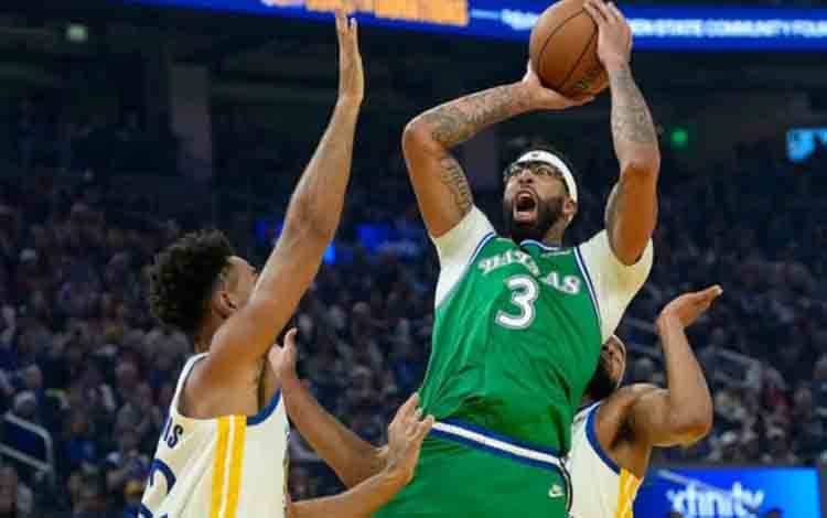 Anthony Davis Cedera Pangkal Paha saat Lawan Warriors