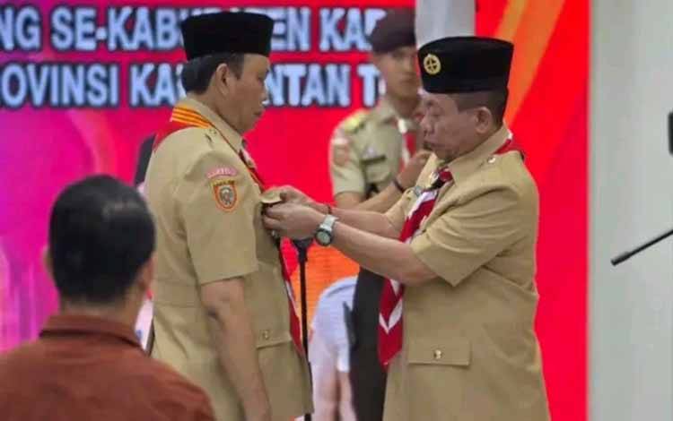 Bupati Kapuas Lantik Pengurus Kwarcab Pramuka dan Lepas Kontingen Jamda Kalteng