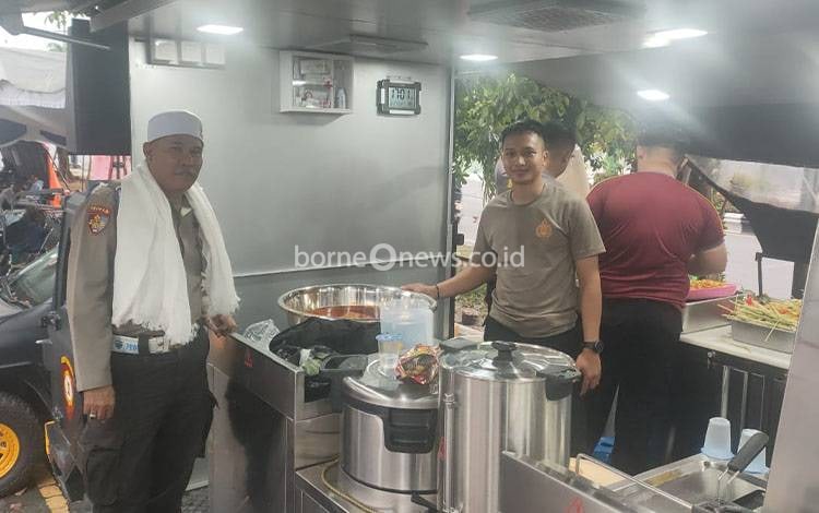 Polda Kalteng Sediakan Randurlap dan Pemeriksaan Kesehatan Gratis untuk Jemaah Momen 5 Rajab di Kalsel