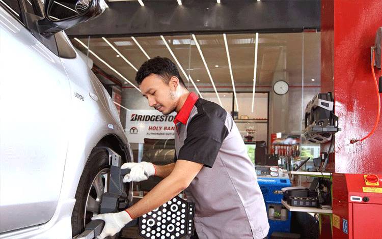 Cek Ban Mobil Sebelum Berlibur dengan Kendaraan Pribadi