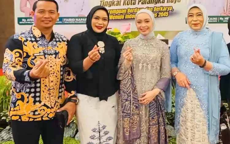 TP PKK Palangka Raya Gelar Kegiatan Puncak Peringatan Hari Ibu Ke - 97