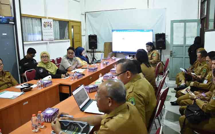 Pemkab Kapuas Gelar Rapat Koordinasi Pemeriksaan UKL-UPL Pasar Ikan Kapuas