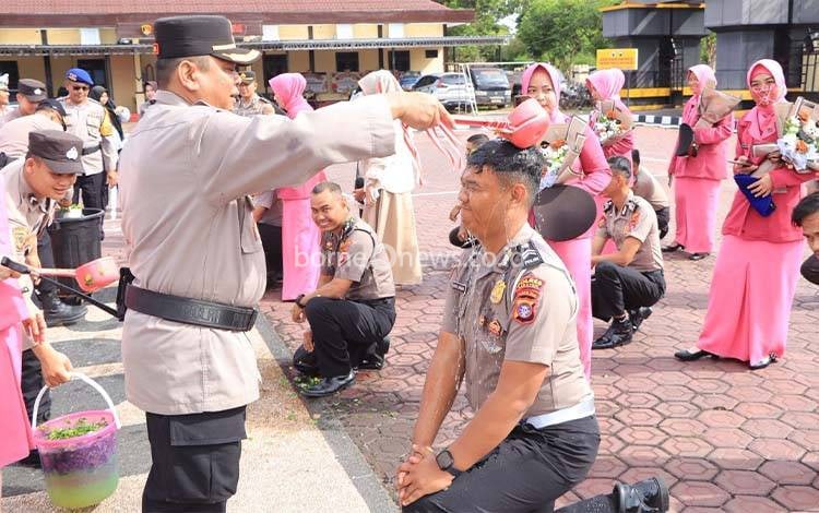 34 Personel Polres Seruyan Naik Pangkat, ini Penekanan Kapolres