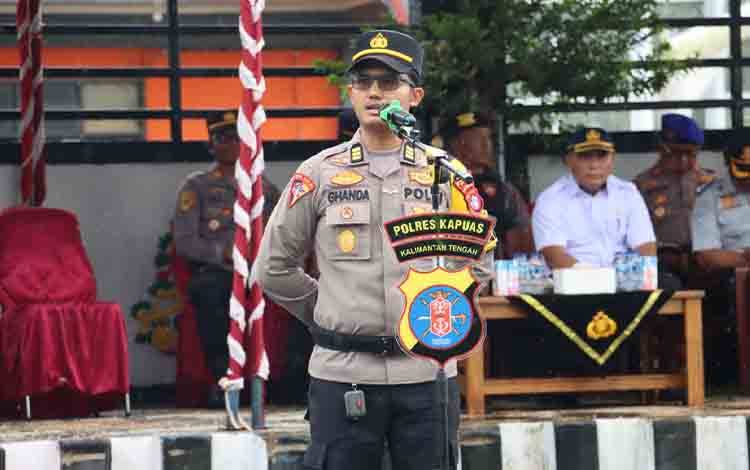 Jelang Malam Tahun Baru di Kapuas, Polisi Perketat Pemeriksaan Sajam dan Miras