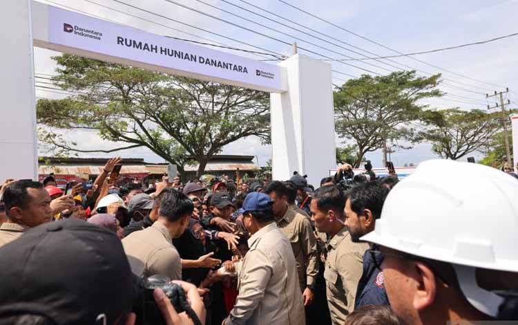 Prabowo Puji Kerja Cepat Danantara Bangun 600 Hunian dalam 8 Hari