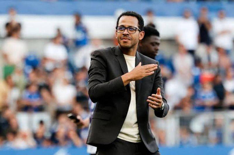 Liam Rosenior Tegaskan Tak Ragu Rotasi Pemain Chelsea