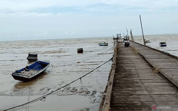 Salah satu wilayah pesisir yang diusulkan Pemerintah Kabupaten Penajam Paser Utara, Provinsi Kalimantan Timur, sebagai lokasi Kampung Nelayan Merah Putih kepada KKP (ANTARA/Nyaman Bagus Purwaniawan)