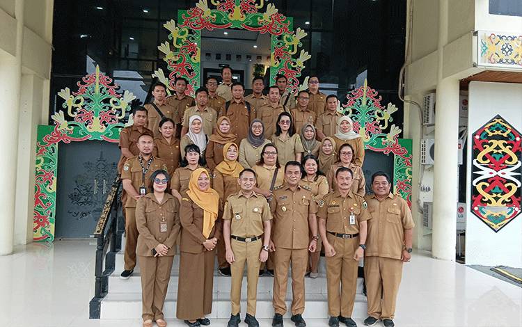 Wali Kota Palangka Raya Minta ASN Semangat Kerja dan Segera Isi Sistem Manajemen Talenta Tahun 2026