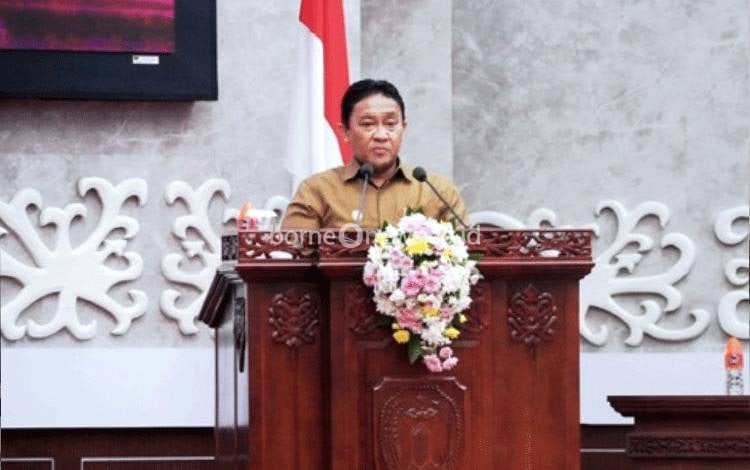 Wakil Gubernur Kalteng H. Edy Pratowo saat menyampaikan sambutannya. (FOTO: FJTN)