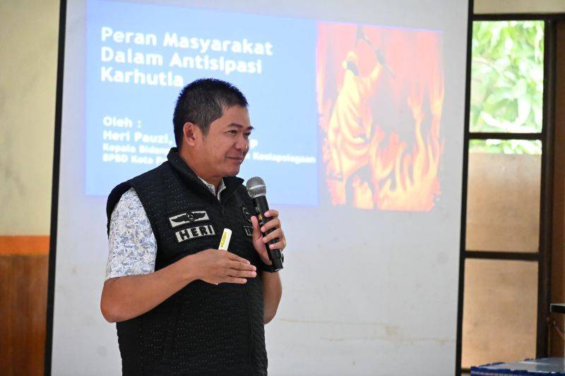 Kepala Bidang Pencegahan dan Kesiapsiagaan BPBD Palangka Raya Heri Fauzi. ANTARA/Rendhik Andika