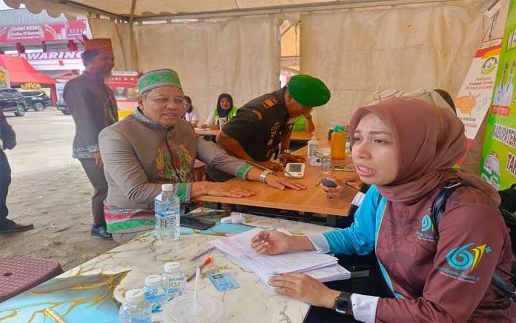 Dinas Kesehatan Kotim Perkuat Program Cek Kesehatan Gratis dengan Ambulans Keliling