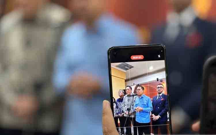 Menteri Kebudayaan Fadli Zon dalam konferensi pers yang digelar di Jakarta, Kamis (8/12/2026). (ANTARA/Sinta Ambar)