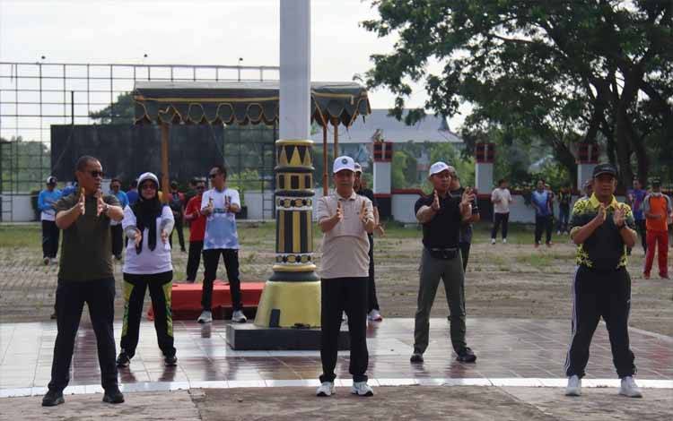Wabup Seruyan Ajak ASN Rutin Berolahraga Demi Kesehatan dan Kinerja Optimal