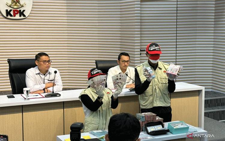 KPK Tetapkan 5 Tersangka usai OTT Soal Dugaan Suap Pemeriksaan Pajak