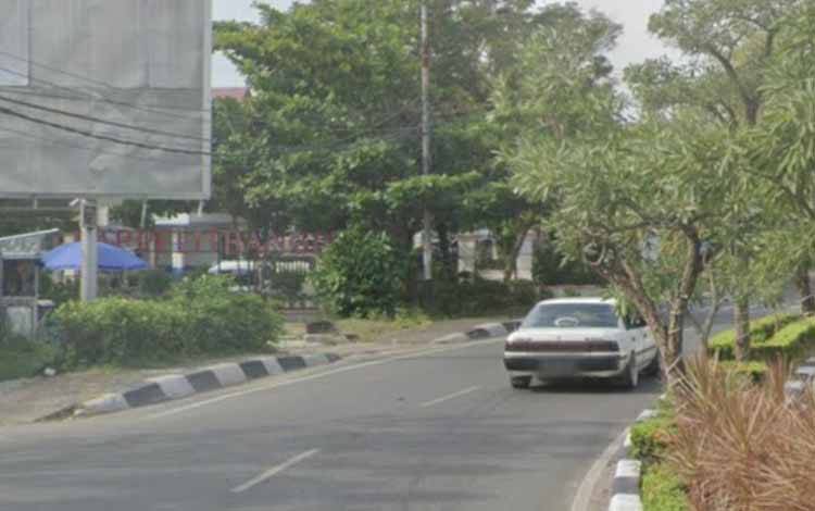 Kawasan Jalan Tambun Bungai, Kuala Kapuas tepatnya di depan Kantor Pos yang dinilai relawan Balakarcana rawan lakalantas. (FOTO: IST)
