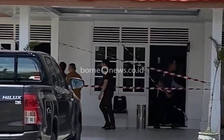 Kejati Kalteng Lakukan Penggeledahan di Kantor KPU Kotim Terkait Dana Hibah Pilkada