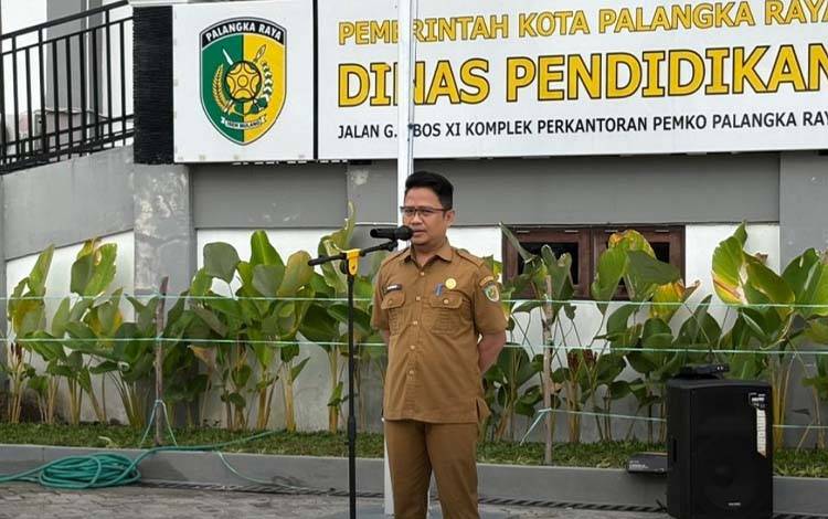 Kepala Bidang Pembinaan SMP Disdik Palangka Raya Aswani (Foto : IST)