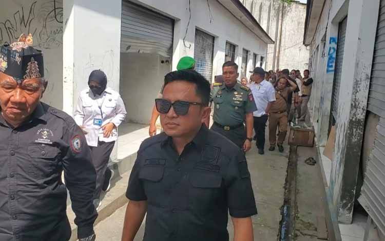 Kelompok Mencurigakan Pengedar Narkoba di Eks Golden Sampit Kabur saat BNNK Kotim Sosialisasi