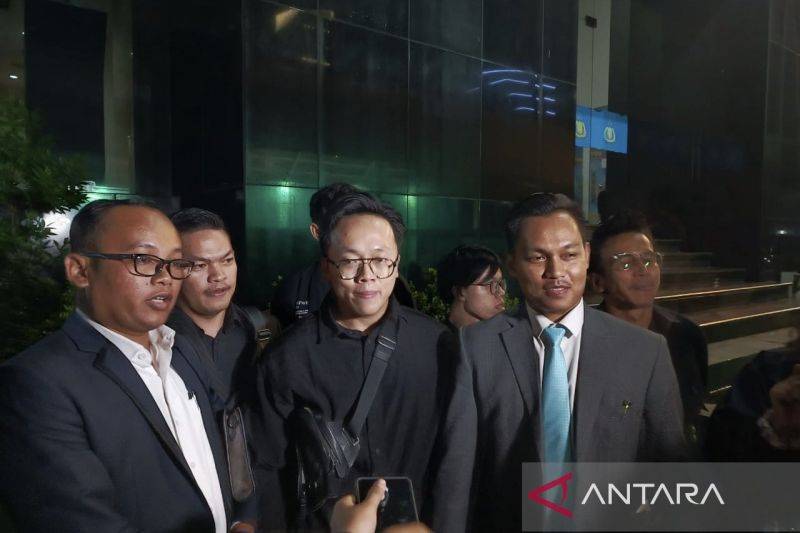 Korban Dugaan Penipuan Investasi Kripto Melibatkan Timothy Ronald Serahkan Bukti ke Polisi