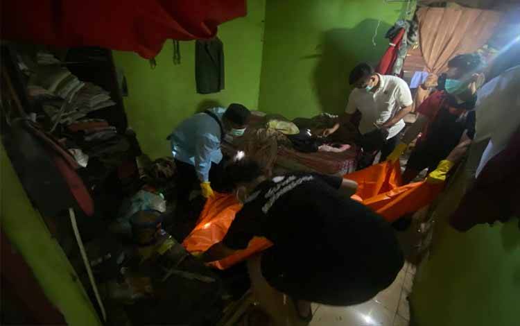 Mayat Membusuk di Temanggung Tilung 6 Diduga Meninggal Akibat Diabetes Kronis