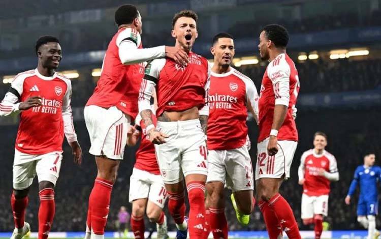 Arsenal Taklukkan Chelsea 3-2 di Leg Pertama Semifinal Piala Liga Inggris
