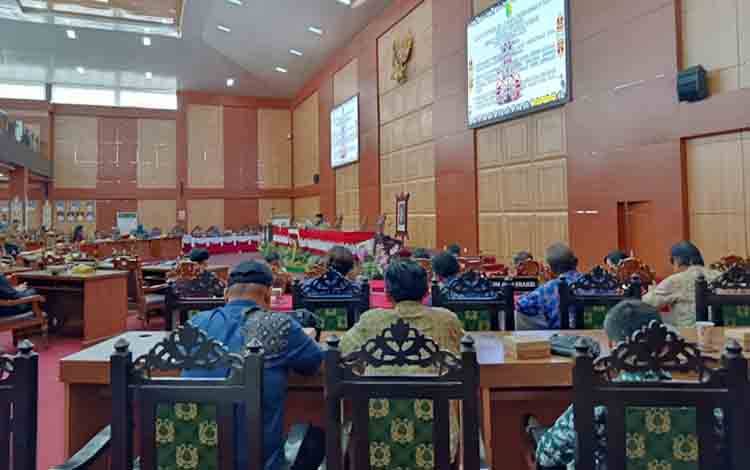 DPRD dan Pemko Palangka Raya Tuntaskan Tindak Lanjut Audit Pajak dan Retribusi, Target 60 Hari