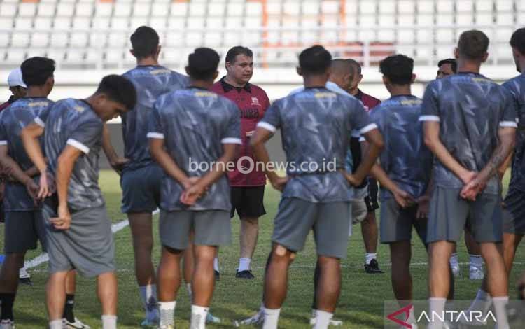 Madura United akan Datangkan Gelandang Asing Anyar