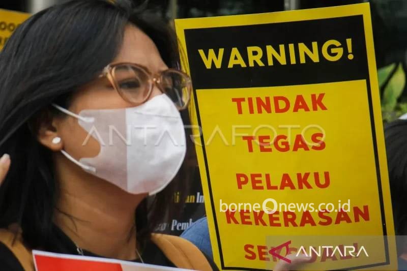 Viral Penganiayaan Saat Banjir, Polisi Tangkap Pria Pemukul Perempuan