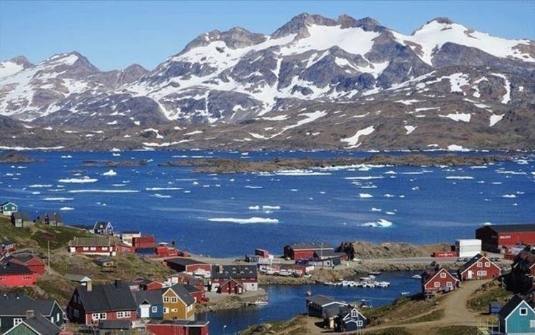 Ditekan Tarif Trump, Denmark Tegaskan Greenland Bukan Dagangan