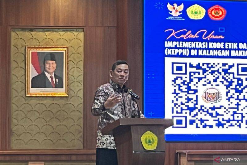 Ketua Komisi Yudisial (KY) Republik Indonesia Abdul Chair Ramadhan dalam kuliah umum di Kampus Universitas Pakuan, Kota Bogor, Jawa Barat, Sabtu (17/1/2026). ANTARA/M Fikri Setiawan