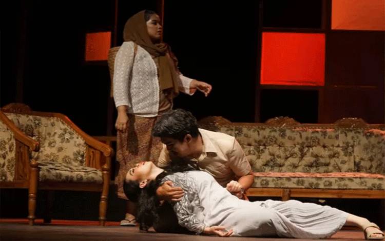 Ketika Nafas Budaya Banjar Tetap Hidup di Atas Panggung