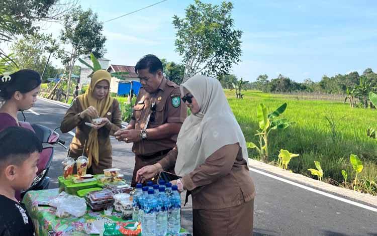 Wabup Kotim Imbau Warga Jaga Keamanan dan Ketertiban Jalan Pelita Desa Tinduk yang Ramai Pengunjung