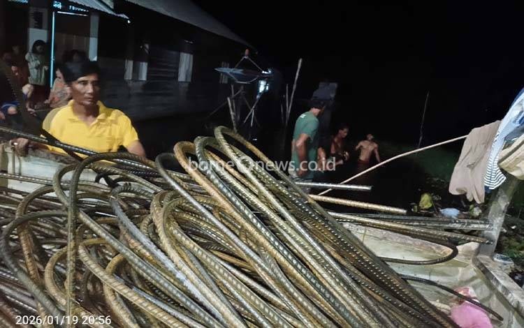 Pencurian Material Proyek di Kapuas, Modus Angkut Besi Ulir Pakai Perahu