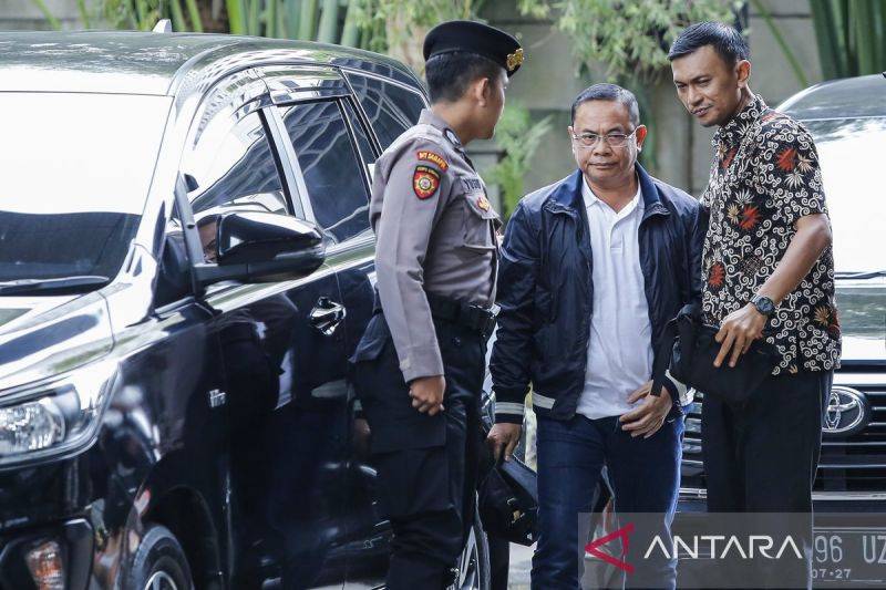 KPK Selidiki Dugaan Tarif Jabatan Perangkat Desa Libatkan Bupati Pati Sudewo