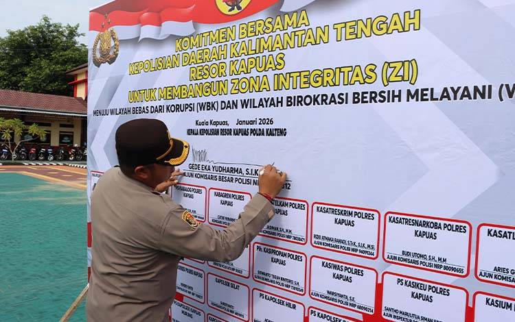 Polres Kapuas Tegaskan Komitmen Anti Korupsi Lewat Penandatanganan Pakta Integritas