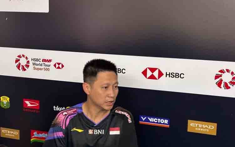 Indra Wijaya Konfirmasi Cedera Pinggang Ginting Bukan Cedera Kambuhan