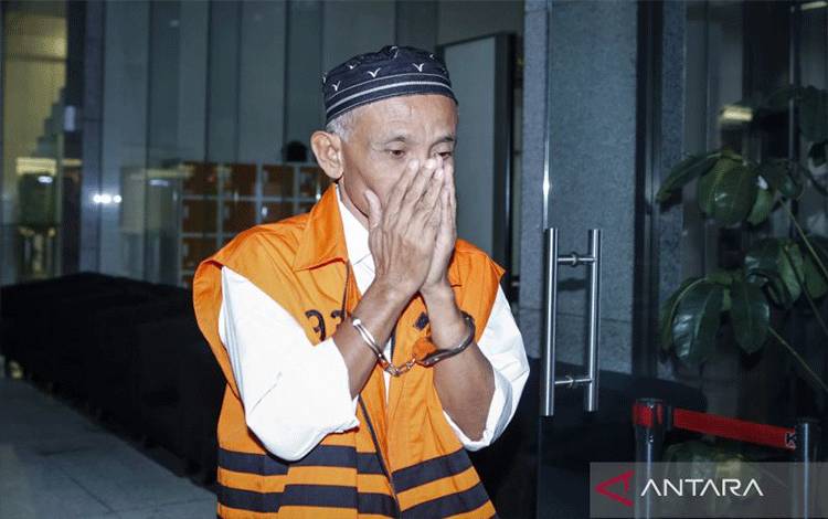 KPK Periksa Sekda Kabupaten Bekasi untuk Usut Peran HM Kunang
