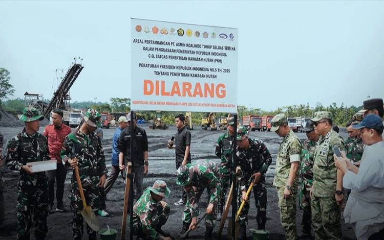 Satgas PKH Resmi Kuasai Kembali 1.699 Ha Lahan Tambang PT AKT di Murung Raya