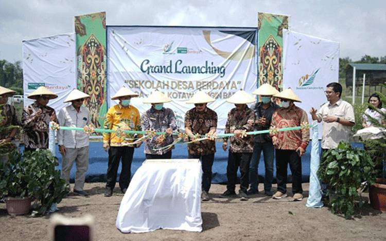 BGA Resmikan Sekolah Desa Berdaya di Kotawaringin Barat