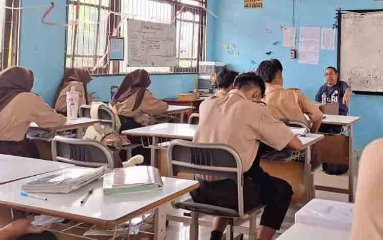 UKBI Jadi Tolok Ukur Kemahiran Bahasa Siswa SMPN 3 Palangka Raya