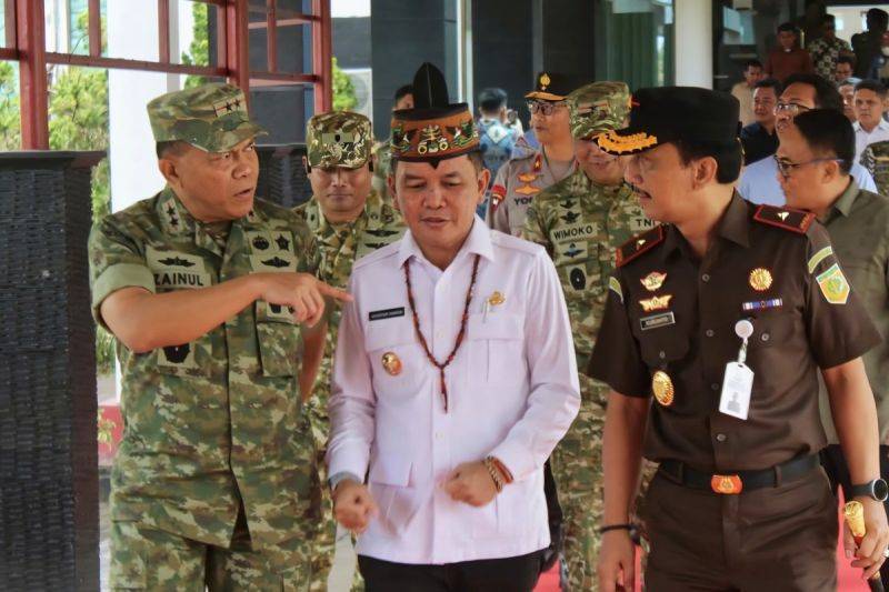 Gubernur Kalteng Dukung Langkah Pusat Tertibkan Kawasan Hutan