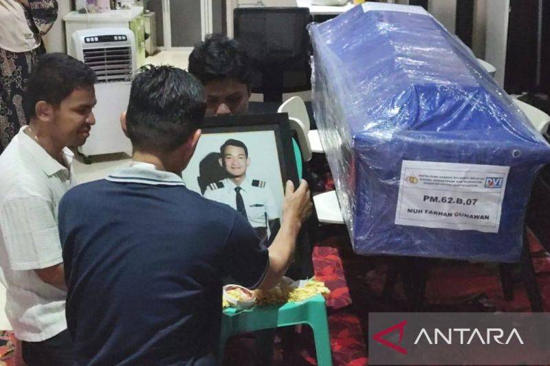 Kesan Tetangga terhadap Almarhum Farhan Copilot Pesawat ATR yang Jatuh