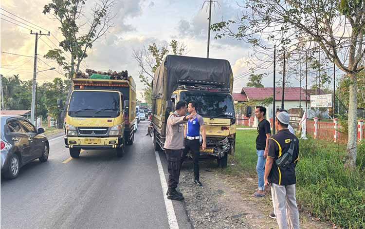 Berawal Avanza Oleng, 4 Kendaraan Terlibat Lakalantas di Basarang