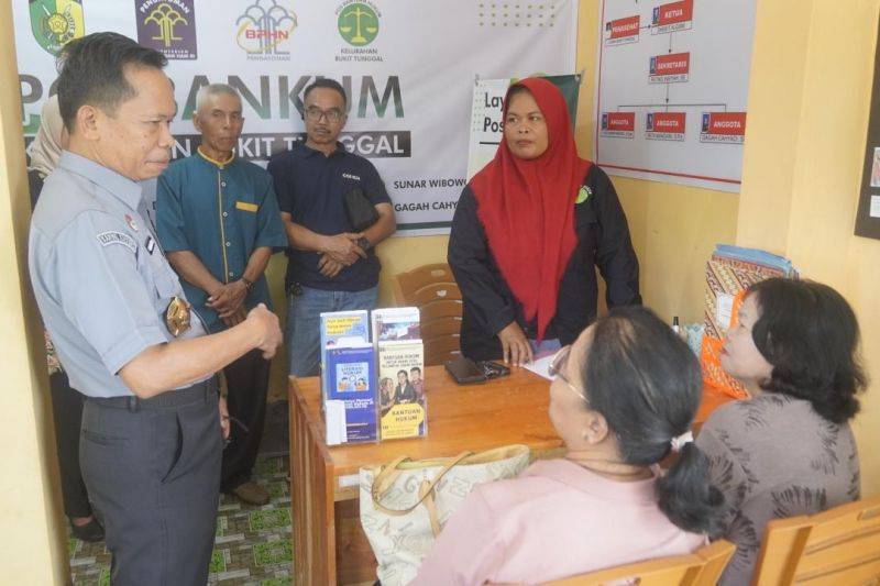 Kanwil Kemenkum Kalteng Tingkatkan Pembinaan Posbankum di Palangka Raya