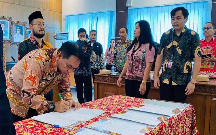 Pemkab Barito Timur Perkuat Akuntabilitas Kinerja Perangkat Daerah Melalui Pakta Integritas