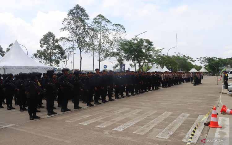 Polres Tangerang Selatan mengerahkan 1.403 personel gabungan untuk mengamankan pertandingan BRI Super League 2025/2026 pekan ke-19 antara Persita Tangerang vs Persija ANTARA/HO-Polres Tangerang Selatan